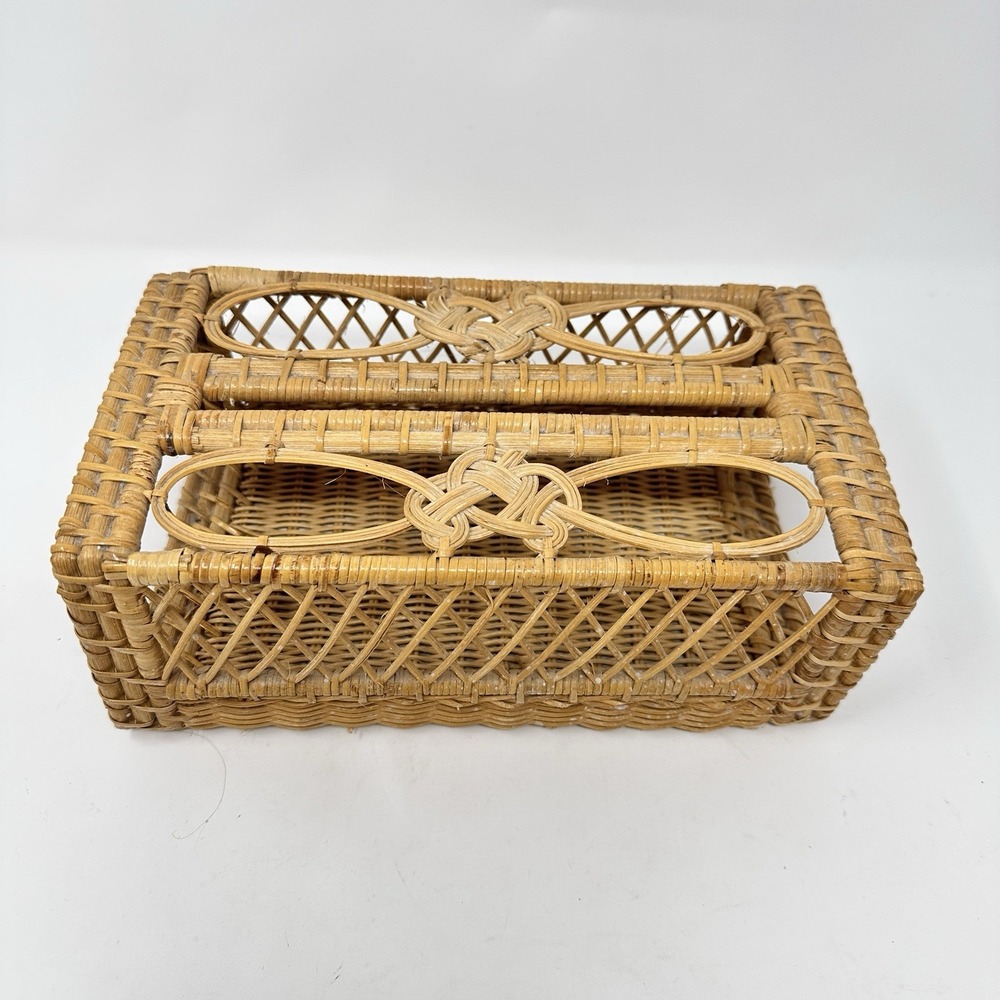 Vintage Wicker Rattan Kleenex Tissue Box Cover Woven Bamboo  Boho Cottagecore